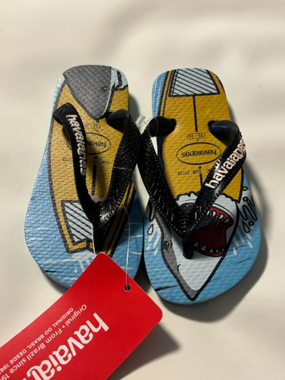 Brand New Havaiances - Shark Theme - Size 10C